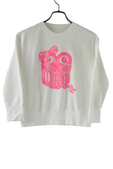 Tシャツ 6720円