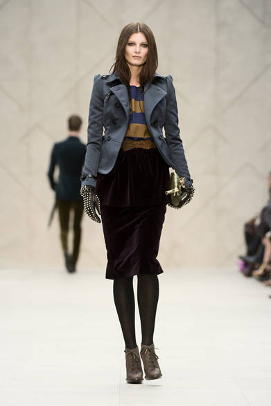<strong>BURBERRY PRORSUM｜バーバリー プローサム</strong>　2012-13年秋冬コレクション速報