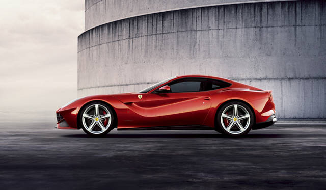 <strong>Ferrari F12 Berlinetta｜フェラーリF12ベルリネッタ</strong>