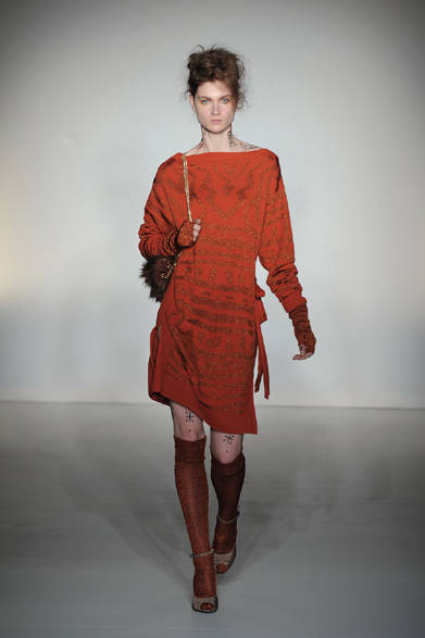 <strong>Vivienne Westwood RED LABEL｜ヴィヴィアンウエストウッド レッドレーベル</strong>　2012-13年秋冬コレクション速報