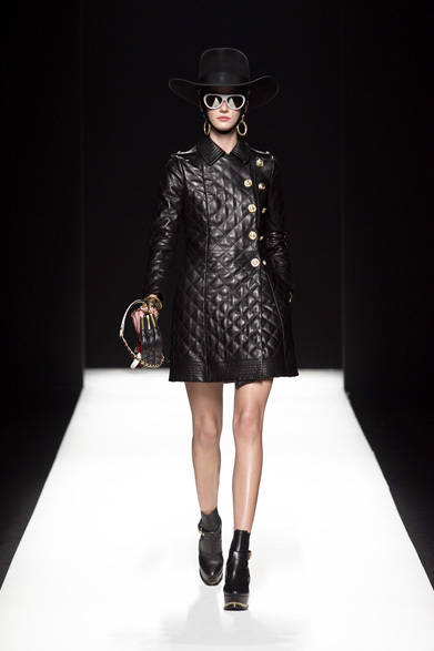 <strong>MOSCHINO｜モスキーノ</strong>　2012-13年秋冬コレクション速報