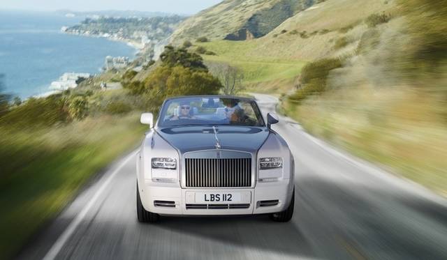 <strong>Rolls-Royce Phantom Drop Head Coupe series II｜ロールス ロイス・ファントム ドロップ・ヘッド・クーペ シリーズII</strong>