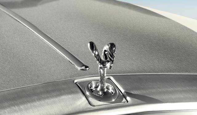 <strong>Rolls-Royce Phantom Drop Head Coupe series II｜ロールス ロイス・ファントム ドロップ・ヘッド・クーペ シリーズII</strong>