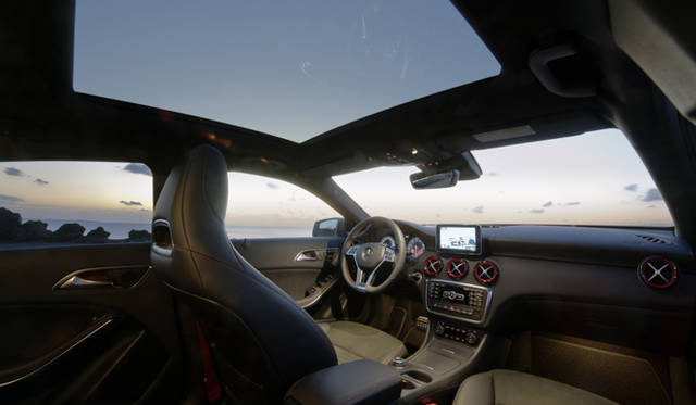 <strong>Mercedes Benz A250｜メルセデス・ベンツ A250</strong>