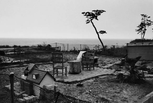 <strong>ART｜鷲尾和彦 写真展『遠い水平線』 </strong> ©WASHIO Kazuhiko