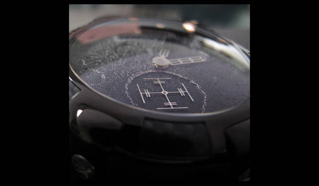 <strong>ROMAIN JEROME</strong> The second hand is inspired by a landing target, while the hour and minute hands are modeled after the solar panels of a spacecraft.
