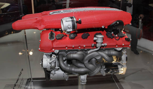 <strong>Ferrari F12 Berlinetta｜フェラーリ F12 ベルリネッタ</strong>