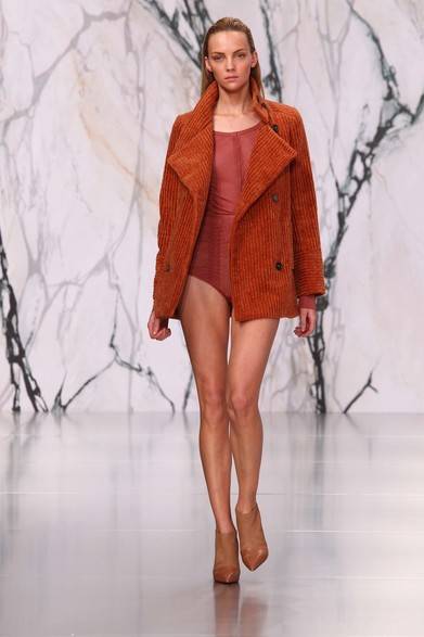 <strong>SEE BY CHLOÉ｜シー バイ クロエ</strong>　2012-13年秋冬コレクション速報