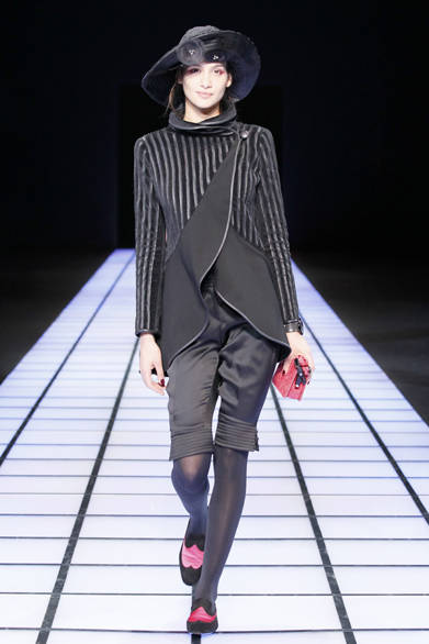 <strong>EMPORIO ARMANI｜エンポリオ アルマーニ</strong>　2012-13年秋冬コレクション速報