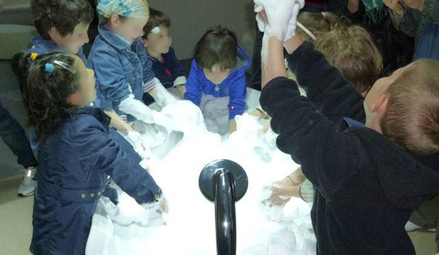 <strong>A “bubble” with the potential to transform daily life!</strong> Children delight in the bubbles. At last year’s Milan Salone