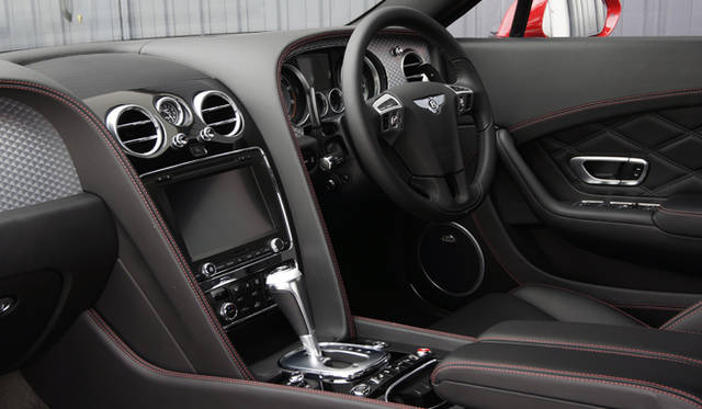 <strong>Bentley Continental GT V8｜ベントレー コンチネンタル GT V8</strong>