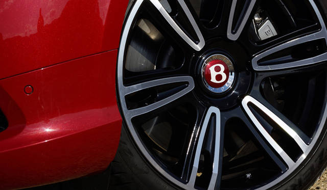 <strong>Bentley Continental GT V8｜ベントレー コンチネンタル GT V8</strong>