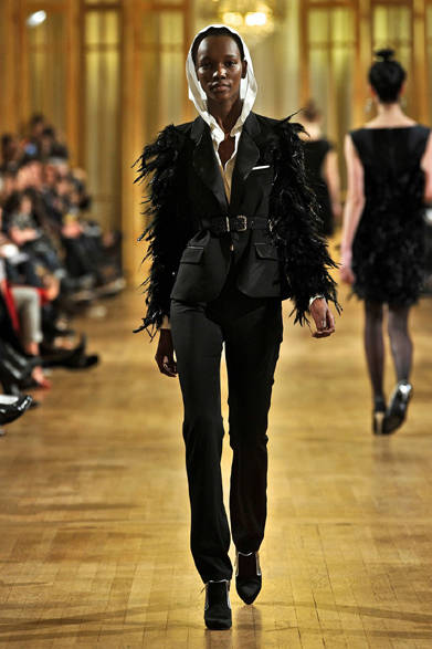 <strong>ALEXIS MABILLE｜アレクシ・マビーユ</strong>　2012-13年秋冬コレクション速報