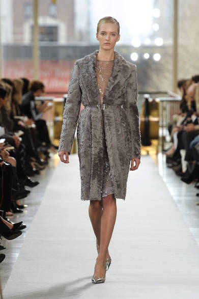 <strong>PHILOSOPHY DI ALBERTA FERRETTI｜フィロソフィ ディ アルベルタ フェレッティ</strong>　2012-13年秋冬コレクション速報
