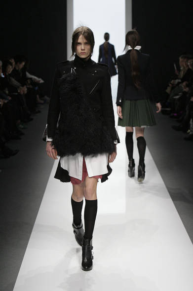 <strong>sacai｜サカイ</strong>　2012-13年秋冬コレクション速報