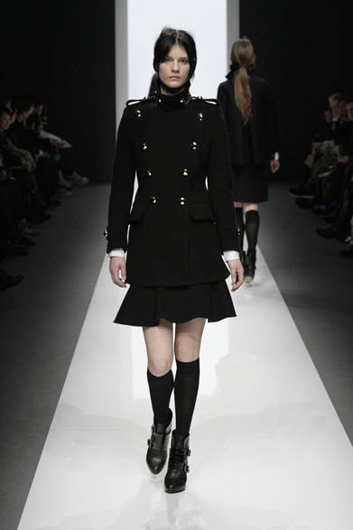 <strong>sacai｜サカイ</strong>　2012-13年秋冬コレクション速報