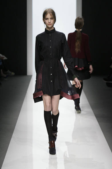 <strong>sacai｜サカイ</strong>　2012-13年秋冬コレクション速報