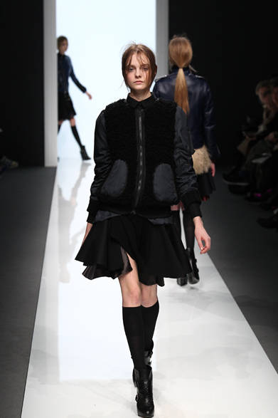 <strong>sacai｜サカイ</strong>　2012-13年秋冬コレクション速報