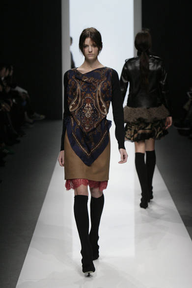 <strong>sacai｜サカイ</strong>　2012-13年秋冬コレクション速報