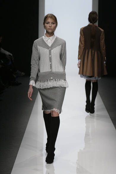 <strong>sacai｜サカイ</strong>　2012-13年秋冬コレクション速報