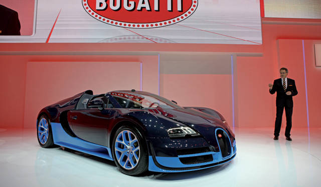 <strong>Bugatti Veyron 16.4 Grand Sport Vitesse｜ブガッティ ヴェイロン 16.4 グラン スポール ヴィッテス</strong>