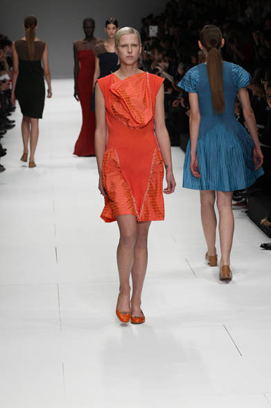 <strong>ISSEY MIYAKE｜イッセイミヤケ</strong>　2012-13年秋冬コレクション速報