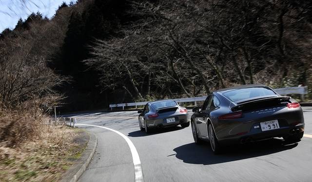<strong>Porsche 911 | New vs. Old 911 Test Drive</strong> New (991) in front, 997 behind