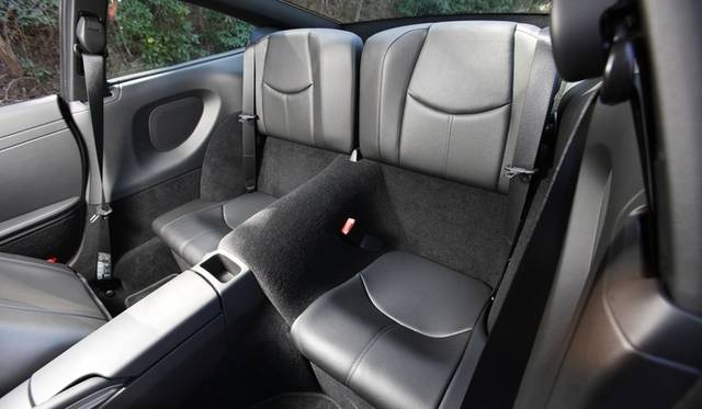 <strong>Porsche 911 | New vs. Old 911 Test Drive</strong> Rear seats of the 997 911 Carrera