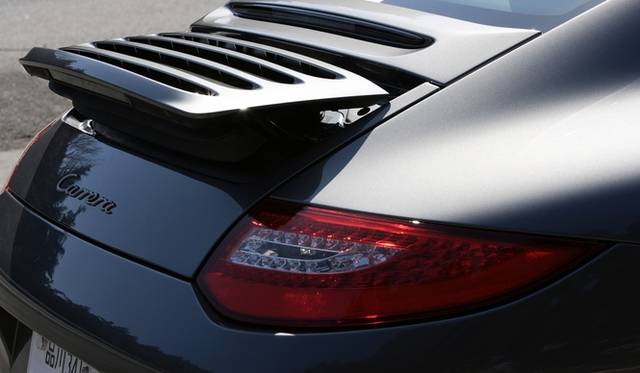<strong>Porsche 911 | New vs. Old 911 Test Drive</strong> Rear spoiler of the 997 911 Carrera