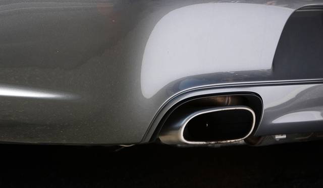 <strong>Porsche 911 | New vs. Old 911 Test Drive</strong> 997 911 Carrera