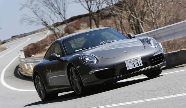 <strong>Porsche 911 | New vs. Old 911 Test Drive</strong> New (991) 911 Carrera S