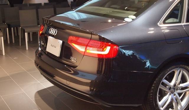 <strong>Audi A4 2.0TFSI quattro｜アウディ A4 2.0TFSIクワトロ</strong>