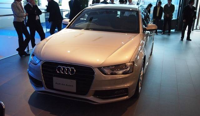 <strong>Audi A4 Avant 2.0TFSI quattro｜アウディ A4アバント 2.0TFSIクワトロ</strong>