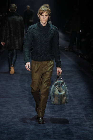<strong>GUCCI｜グッチ</strong>