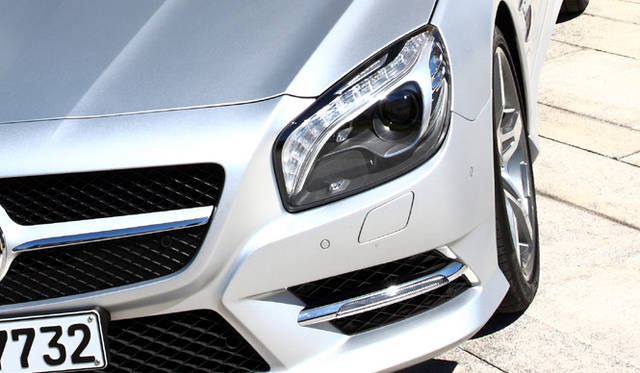 <strong>Mercedes-Benz SL-Class｜メルセデス・ベンツ SLクラス</strong>