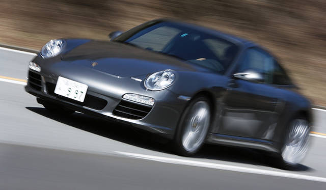 <strong>Porsche 911 type 997｜ポルシェ 911 （997型）</strong>