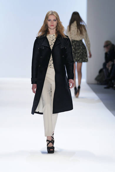 <strong>JILLSTUART｜ジルスチュアート</strong>　2012-13年秋冬コレクション速報