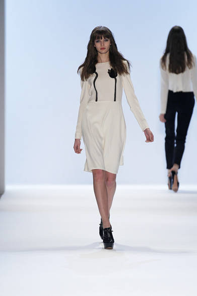 <strong>JILLSTUART｜ジルスチュアート</strong>　2012-13年秋冬コレクション速報