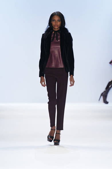 <strong>JILLSTUART｜ジルスチュアート</strong>　2012-13年秋冬コレクション速報