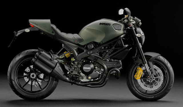 <strong>DIESEL｜ディーゼル</strong>　ベースは、ドゥカティを代表するネイキッドバイク・モンスター1100EVO