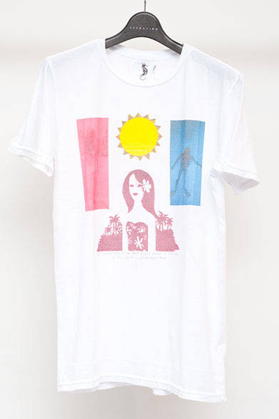 <strong>ESTNATION</strong> T-shirt ¥7,770 (ROMANCE / ESTNATION)