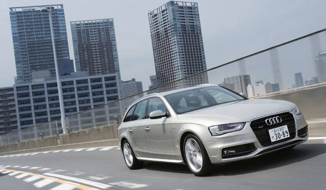 <strong>Audi A4</strong>
