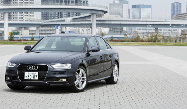 <strong>Audi A4</strong>