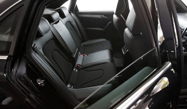 <strong>Audi A4</strong>