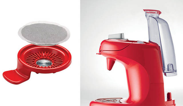 <strong>T-fal</strong> Regular coffee maker "Direct Serve" Check water and cup, set the coffee pod, and press the start button.