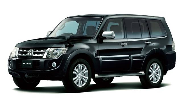 <strong>三菱 パジェロ｜Mitsubishi Pajero</strong>　（写真は日本仕様）