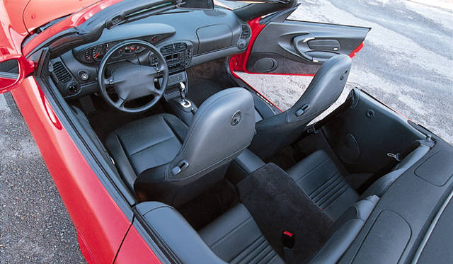 <strong>Porsche 911 Story─5代目996型｜Porsche</strong>　Carrera cabriolet｜カレラ カブリオレ