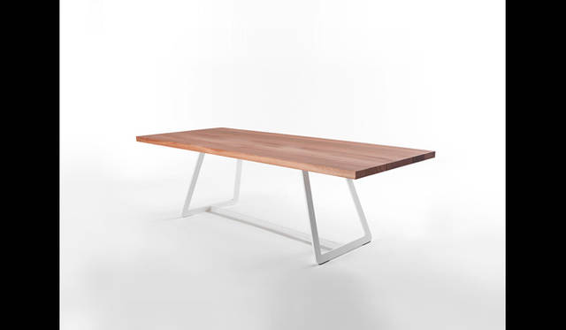 <strong>Arflex</strong> 2012 SPRING COLLECTION "CALLE CULT" table by Riva1920. Design by Aldo Spinelli