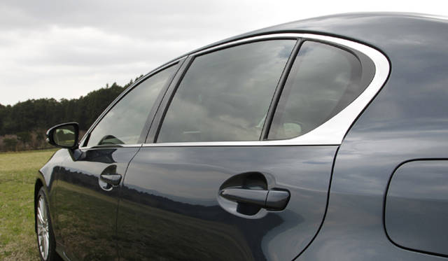 <strong>LEXUS GS 450h version L｜レクサス GS450h バージョン L</strong>