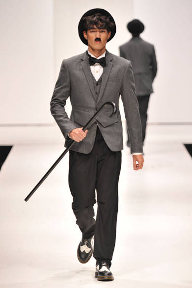 <strong>第2回メンズファッションウィーク・シンガポール（MFWS 2012）</strong>　「D.GNAK（ディ ナック）」